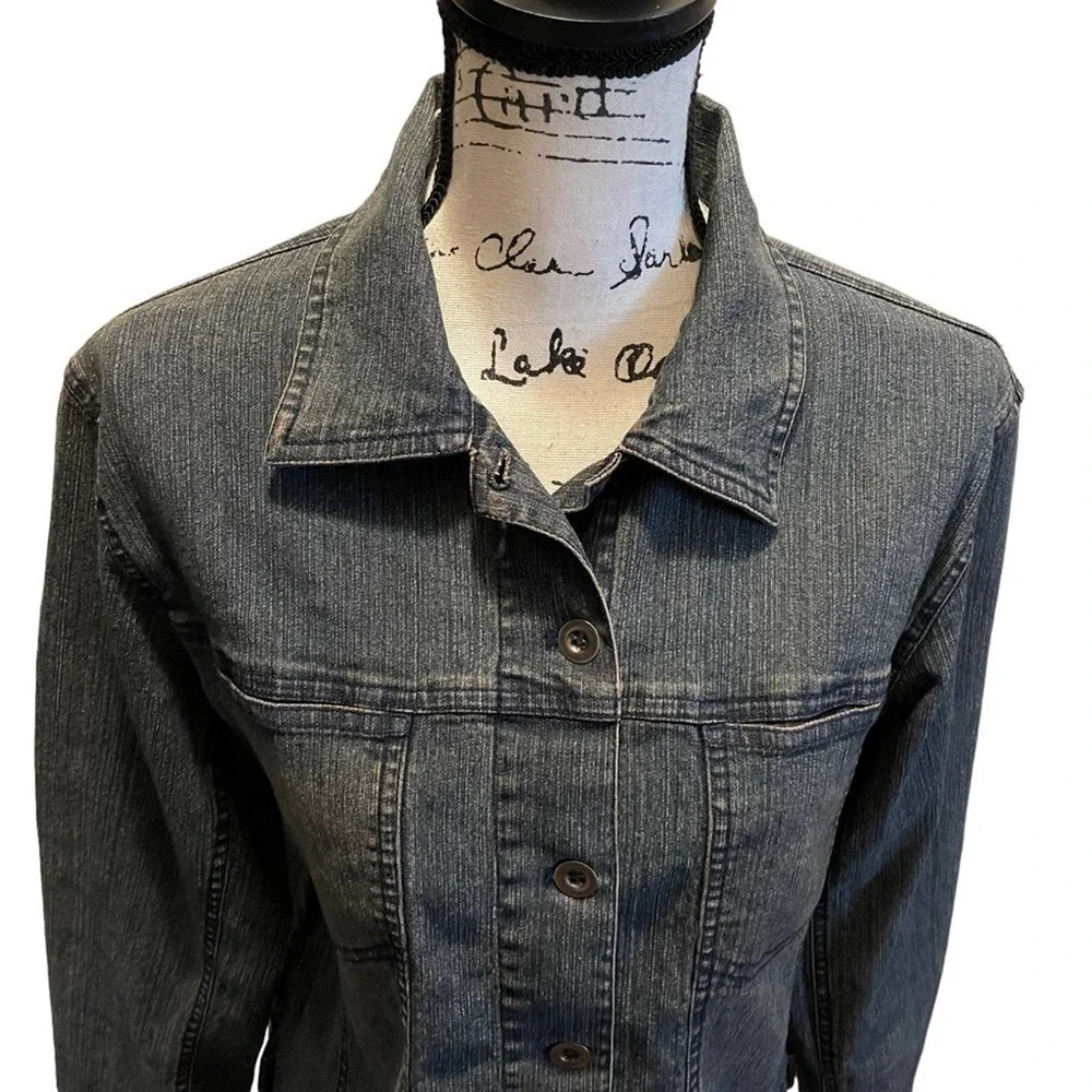 Chico’s Design Denim Jean Jacket Blue Size 1 Medium 8 Stretch Vintage Y2K